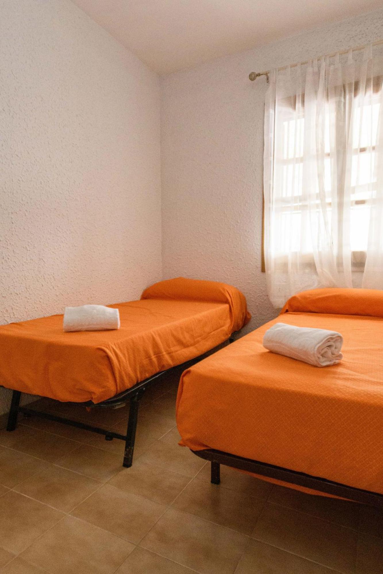 미아미플라자 Casas Blancas Parque Montroig 아파트 외부 사진